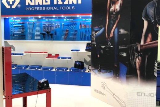 KING TONY booth - 05