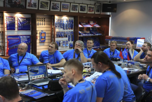 La introducción del producto KING TONY - 03