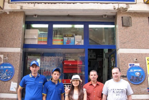 KING TONY & customer - 01