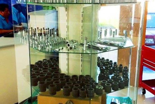 La exhibición de las herramientas de KING TONY - 07