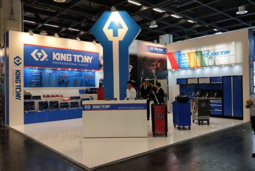 KING TONY booth - 01