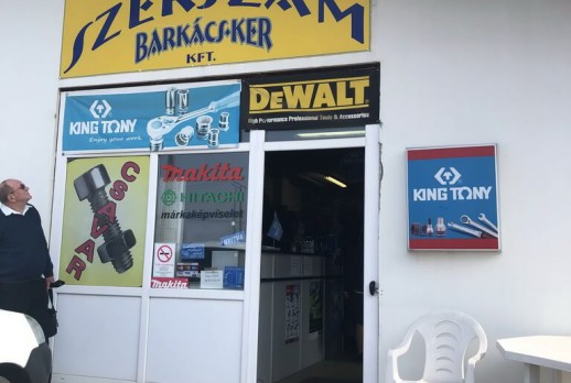 KING TONY工具五金店-01