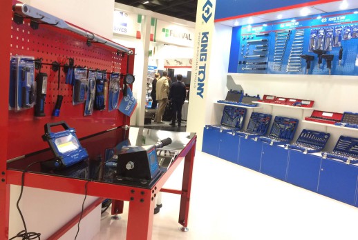 KING TONY booth - 06