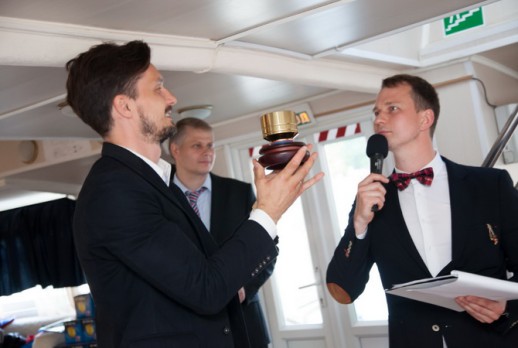 This commemorative prize