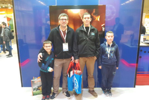 KING TONY Customers - 03