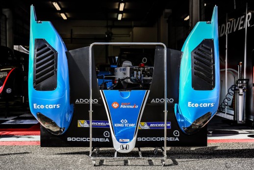 檢修比賽車 - 01