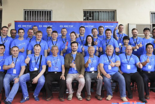 Agentes y distribuidores de Rusia están en KING TONY