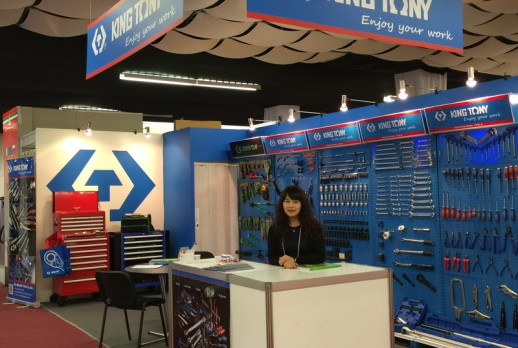 KING TONY booth - 01