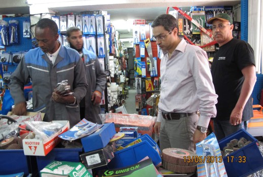 KING TONY & customer - 03