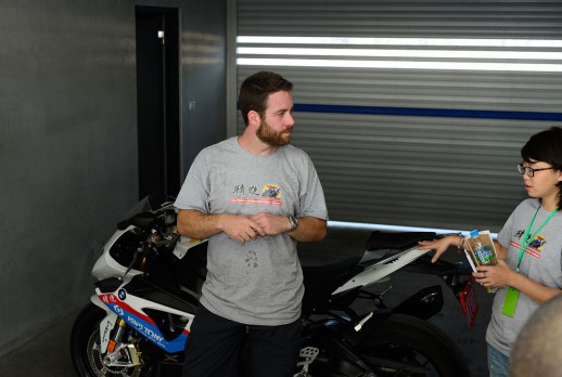 The coach taught the students - 01