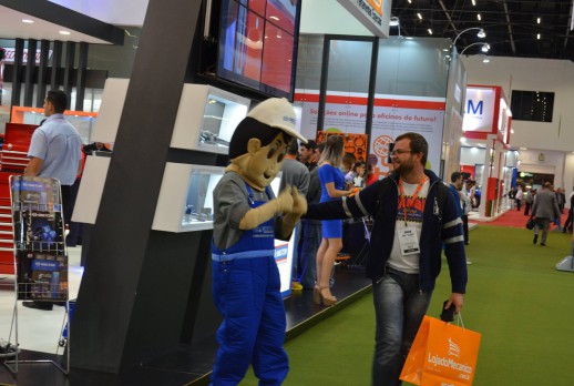 The status of KING TONY booth - 11