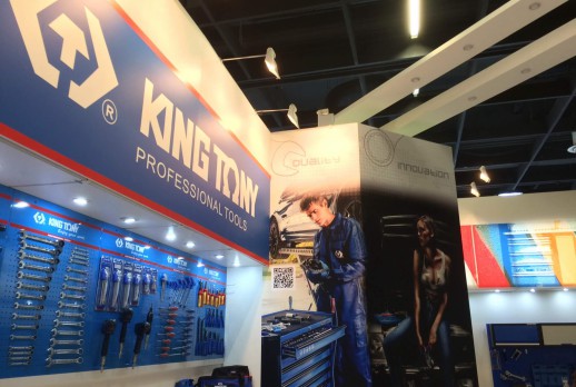 KING TONY booth - 04