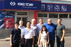 KING TONY Visit Russian Customer in 2018-KING TONY